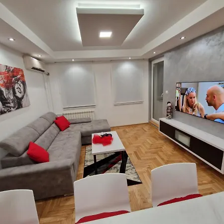 Arena Lux Apartment Белград Екстериор снимка