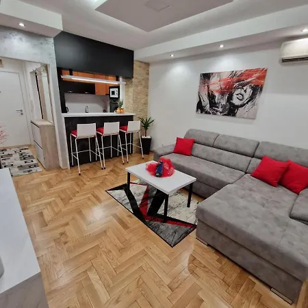 Arena Lux Apartment Белград Екстериор снимка